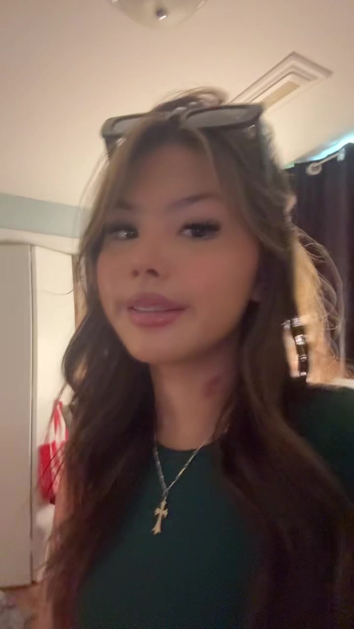@⃟