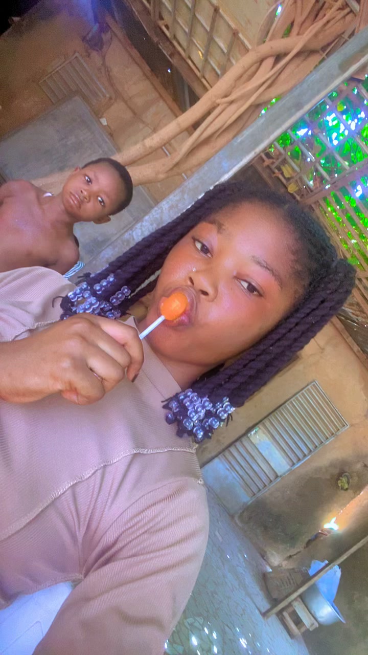 @…08 😇🥰 Août