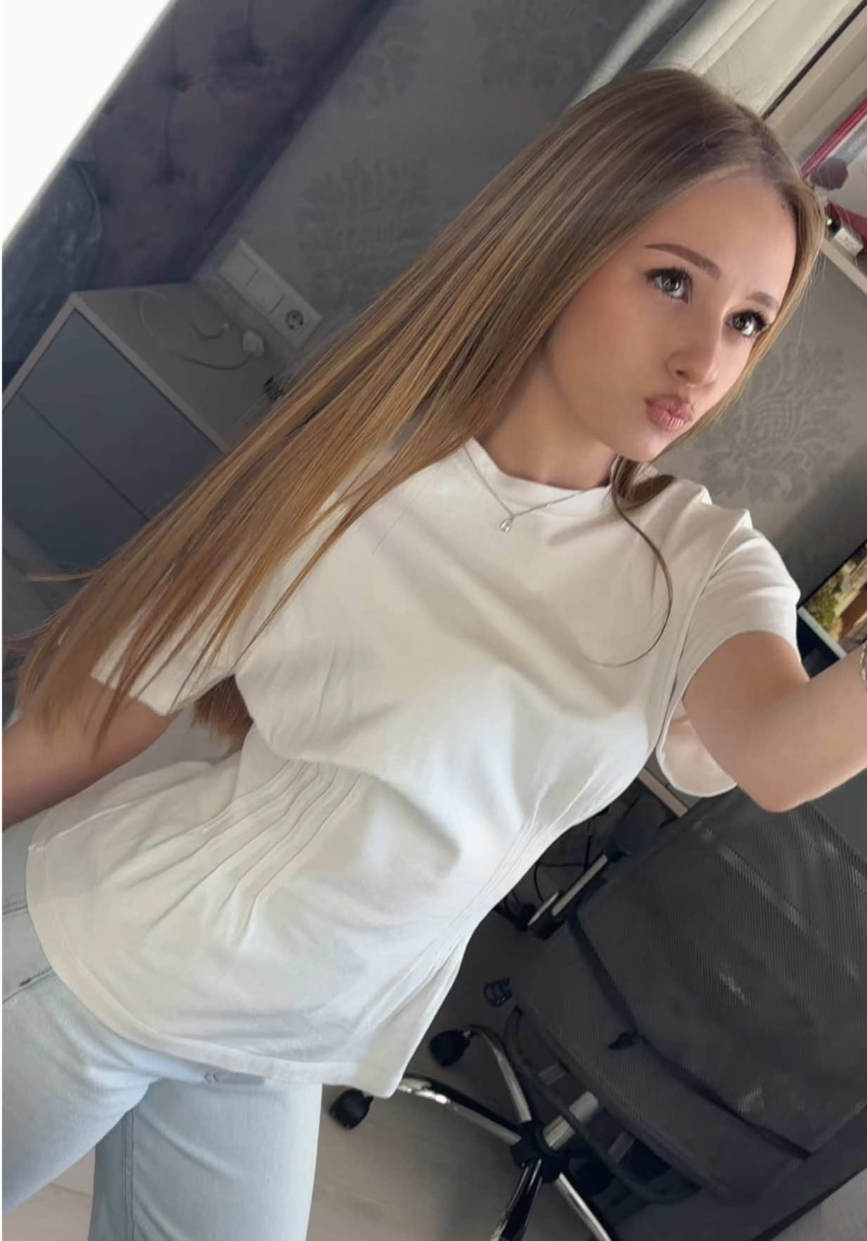 @E