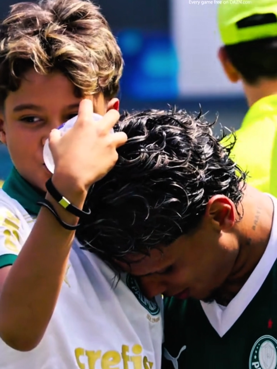 @Richard__Ríos ⚽️🇨🇴