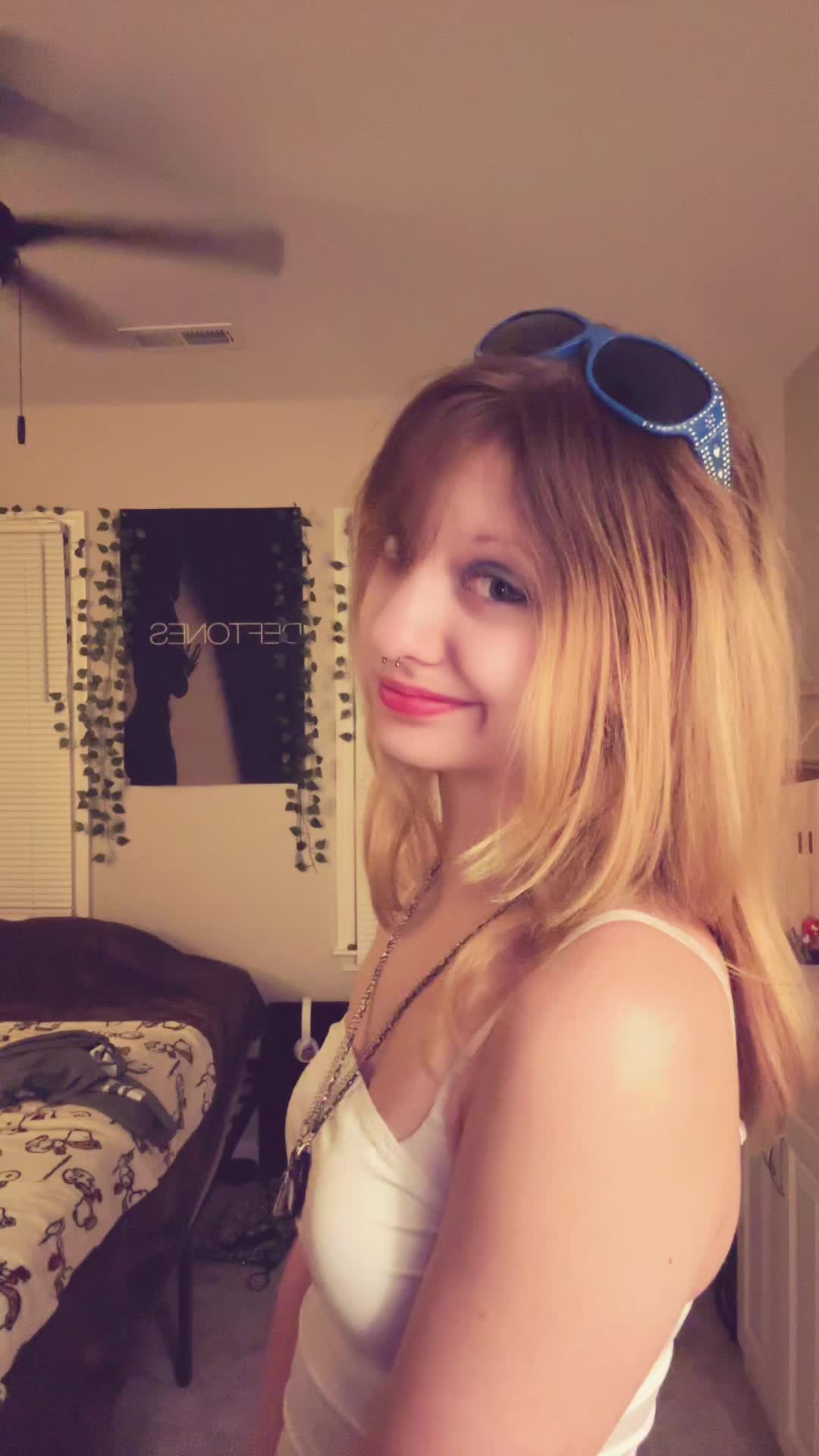 @Faye