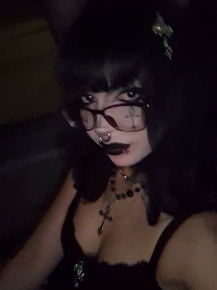 @Miss Dracula