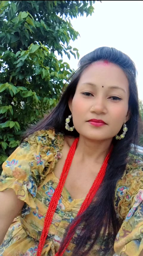 @साबित्री चौधरी (खोनमा थारु )