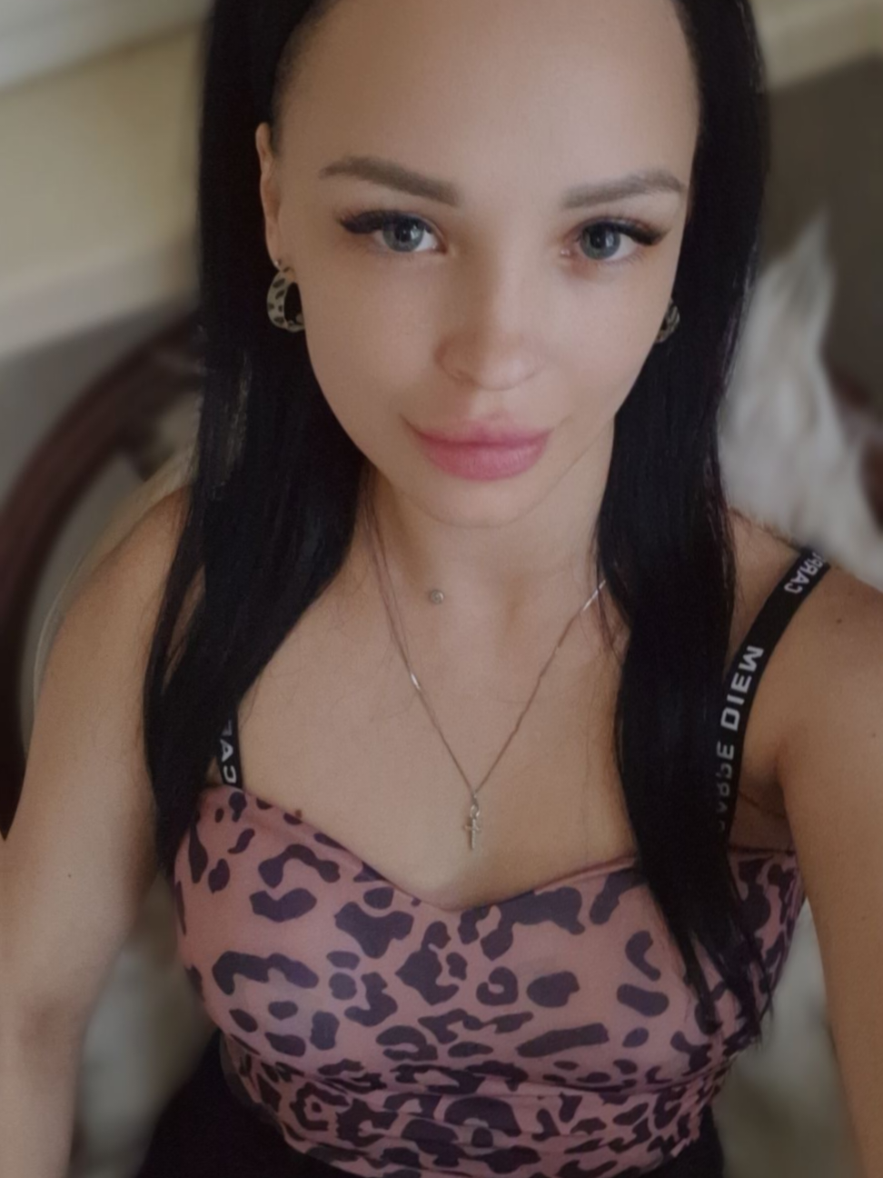 @Irina Shapovalova