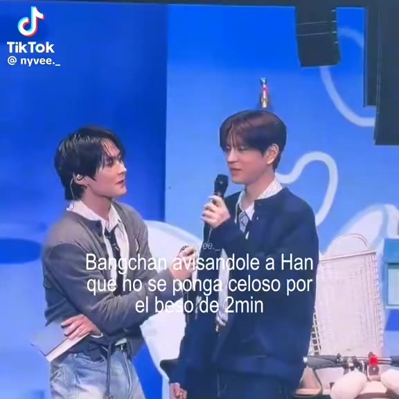 @𝚎𝚕 𝚙𝚒𝚘𝚓𝚘 𝚍𝚎 los skz💅