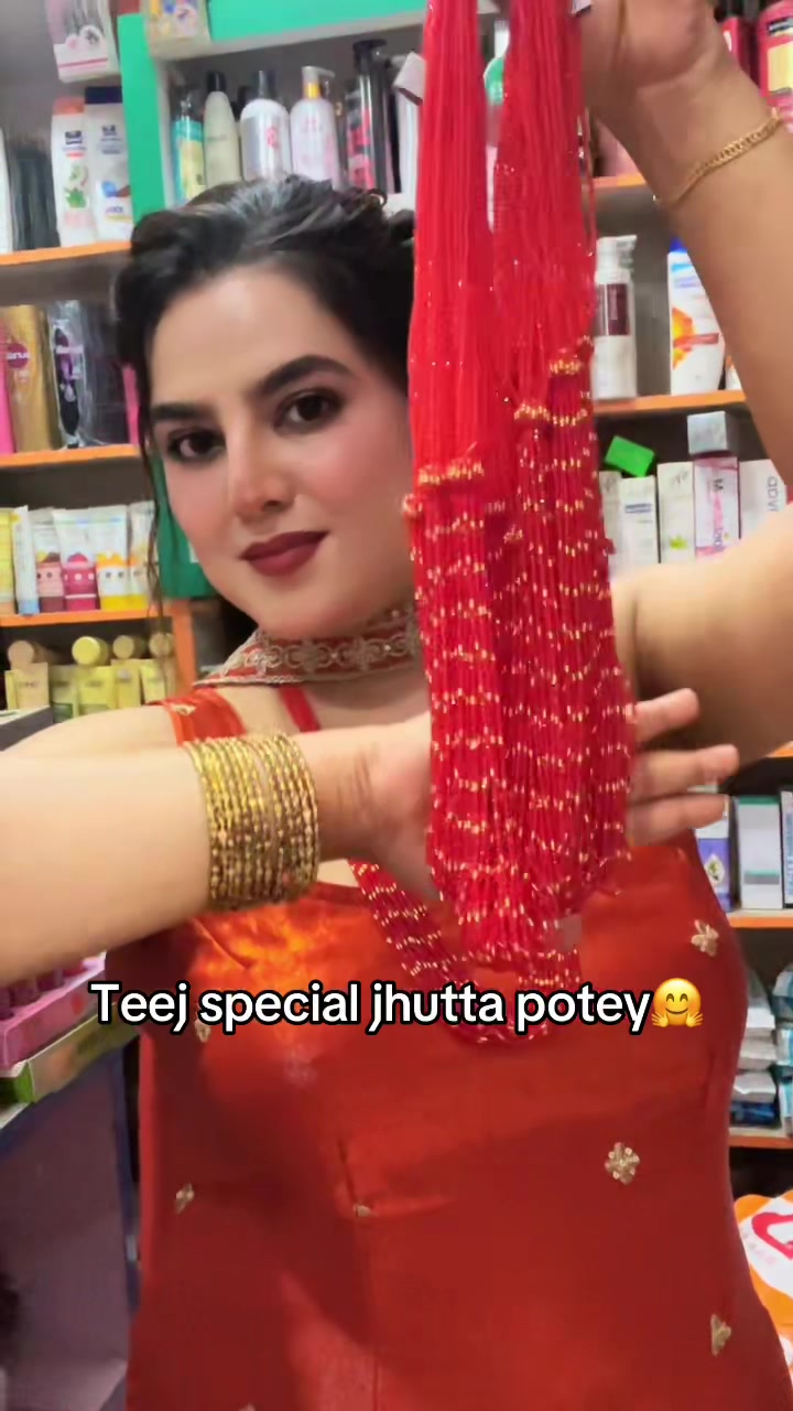 @Divya Cosmetic Itahari💅👄🎨