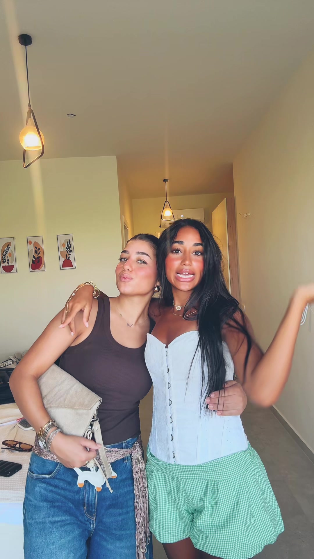 @janaessam