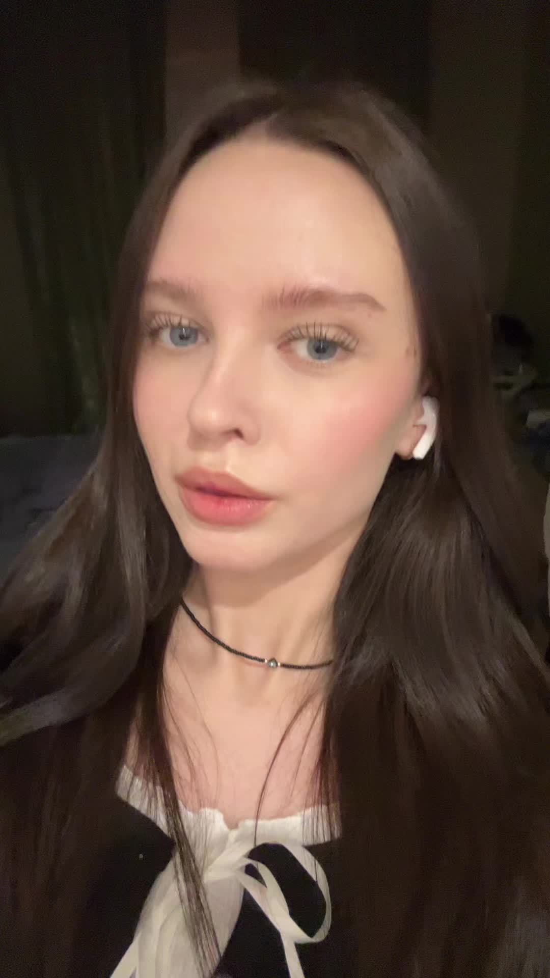 @алина