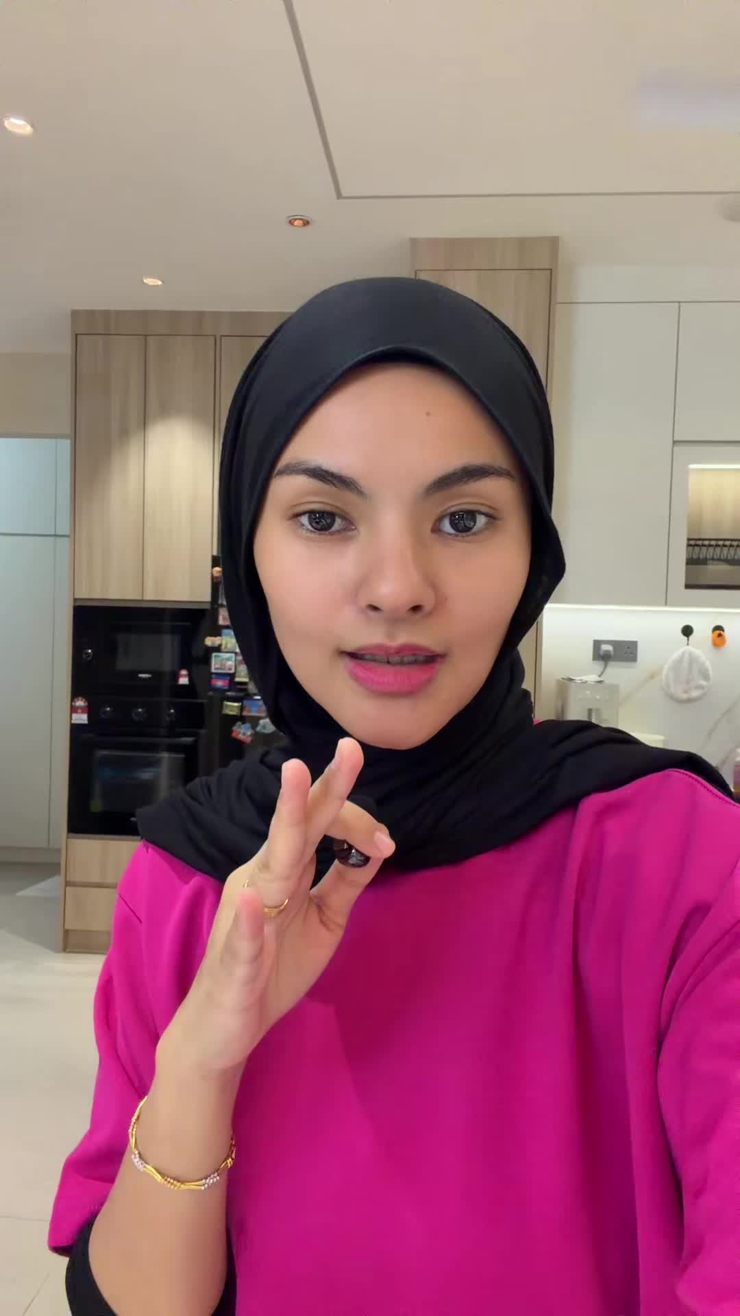 @๐ธ Mia Azahar ๐ธ