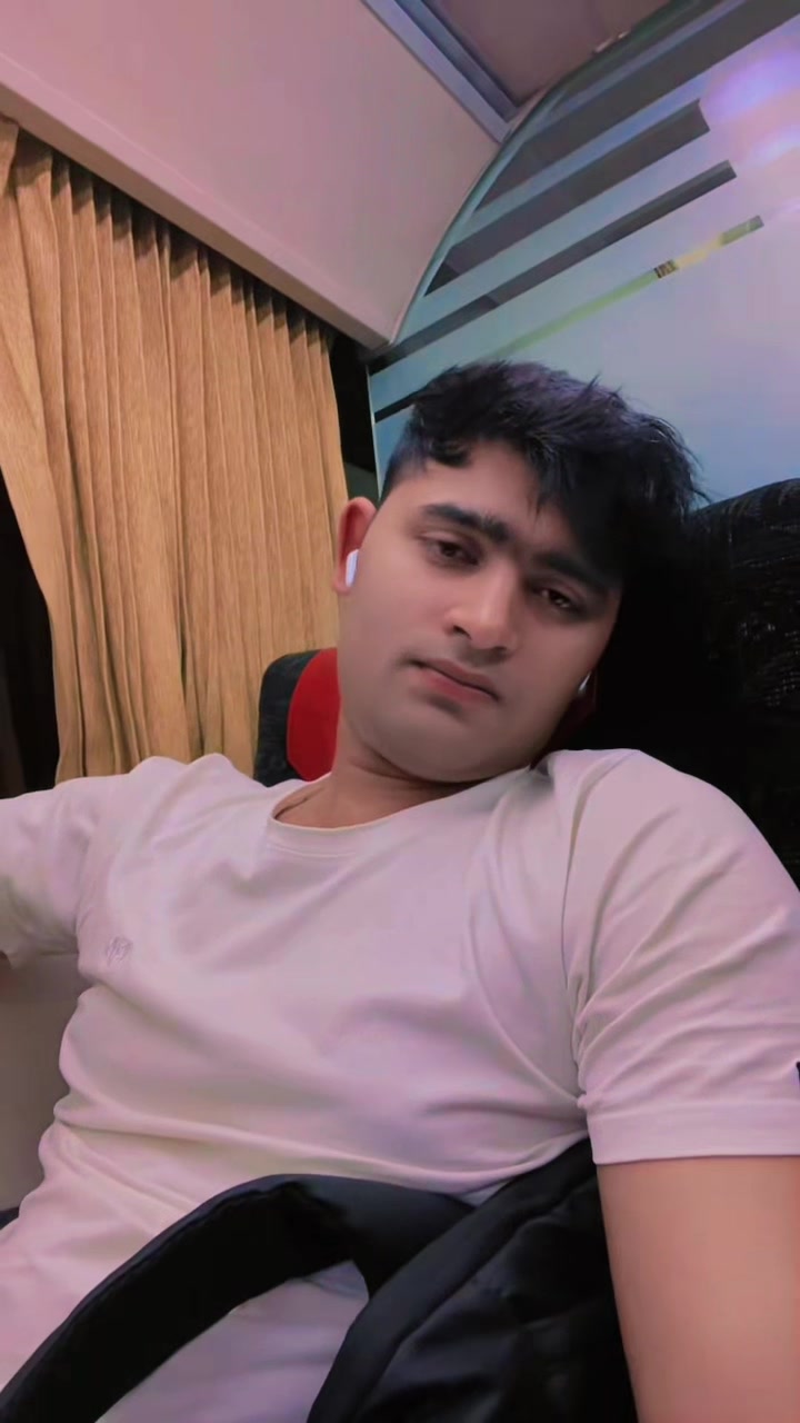 @Yadav Zai 🤝🫂
