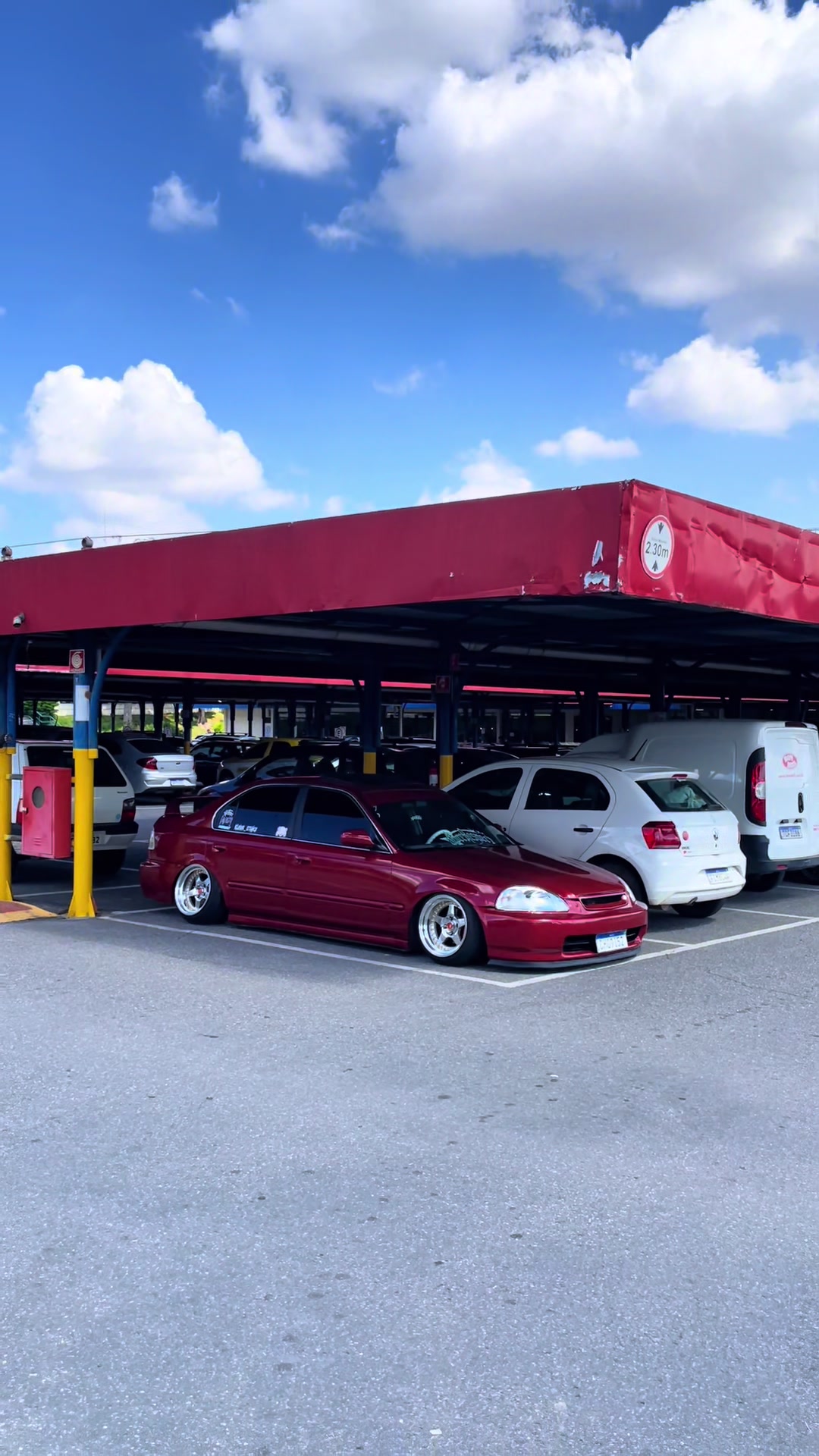 @Kleber Stance