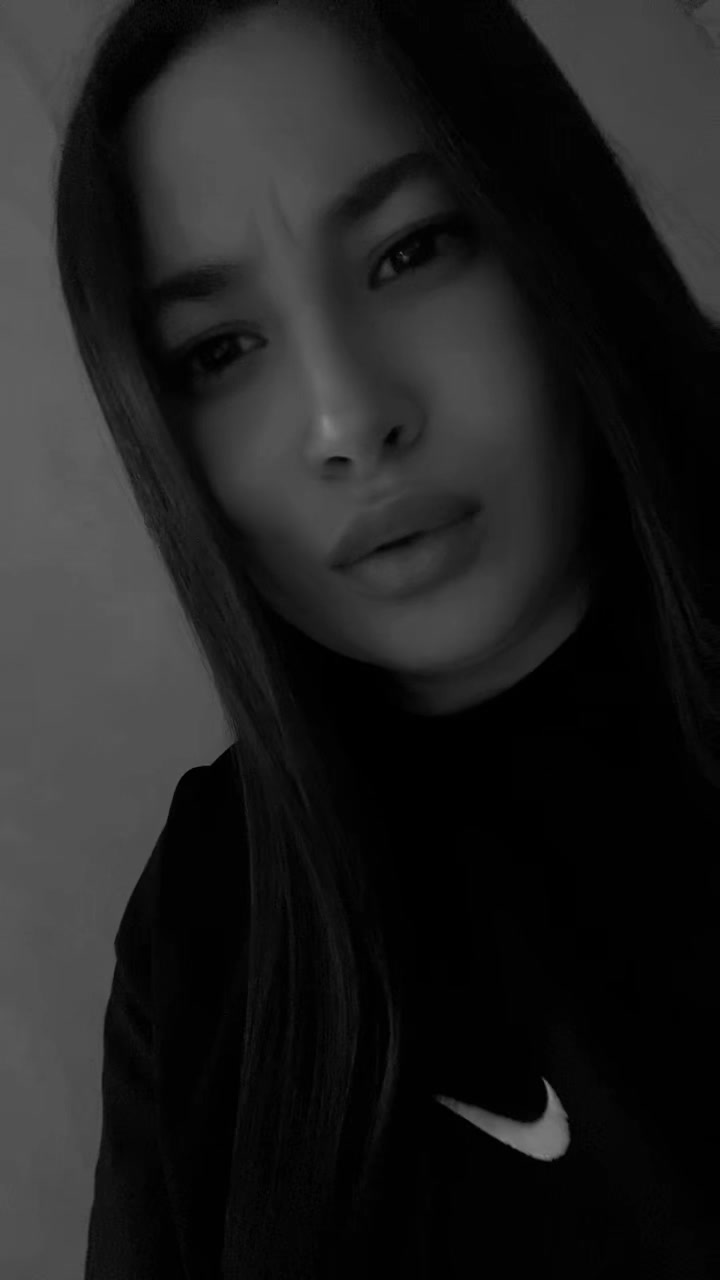 @Erovihina🫀