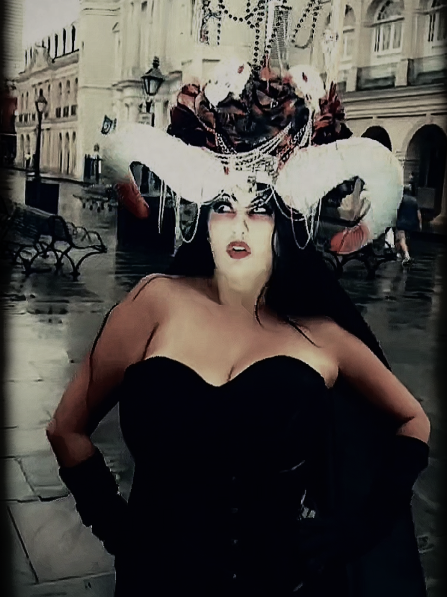 @LorettaVampzOfficial