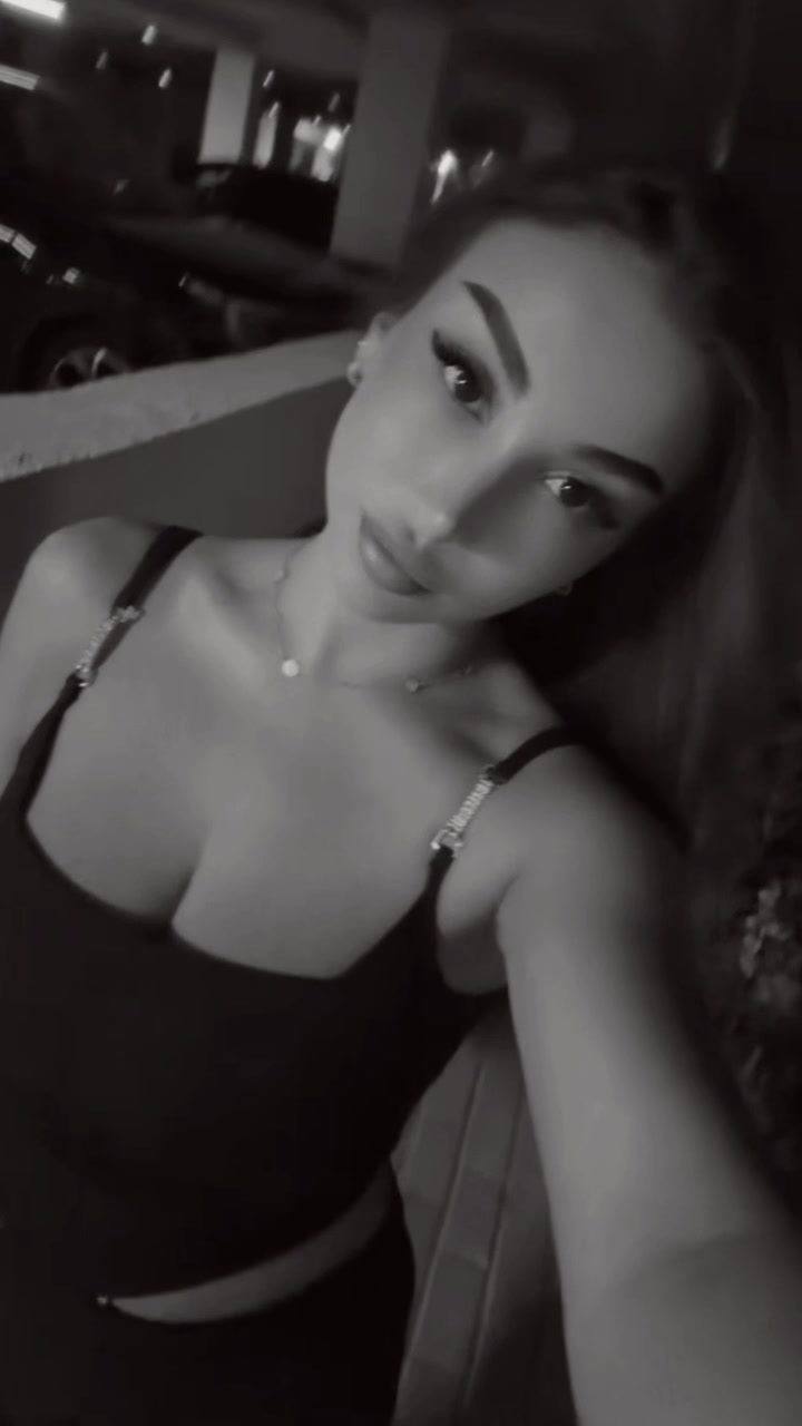 @Xeyale__sari