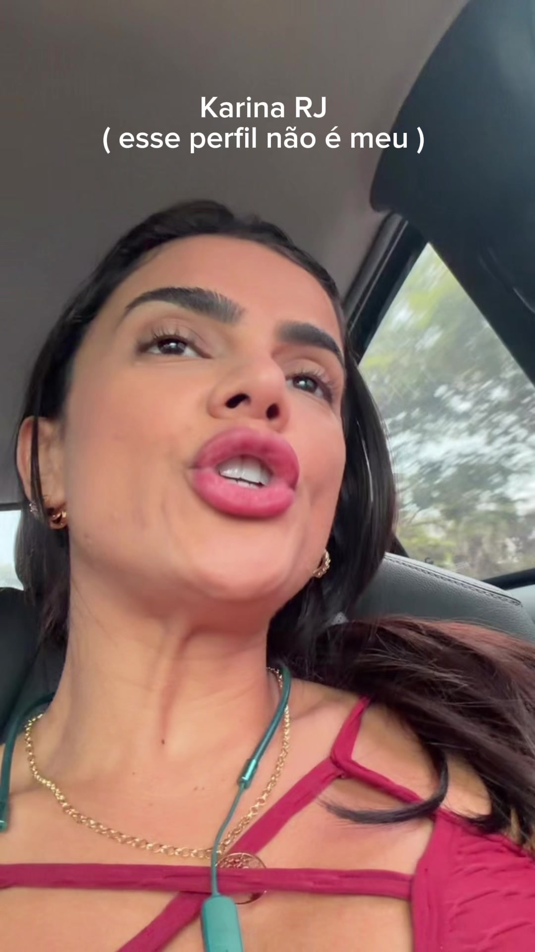 @Karina Souza
