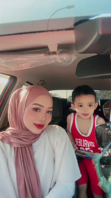 @ikaathriftstore_