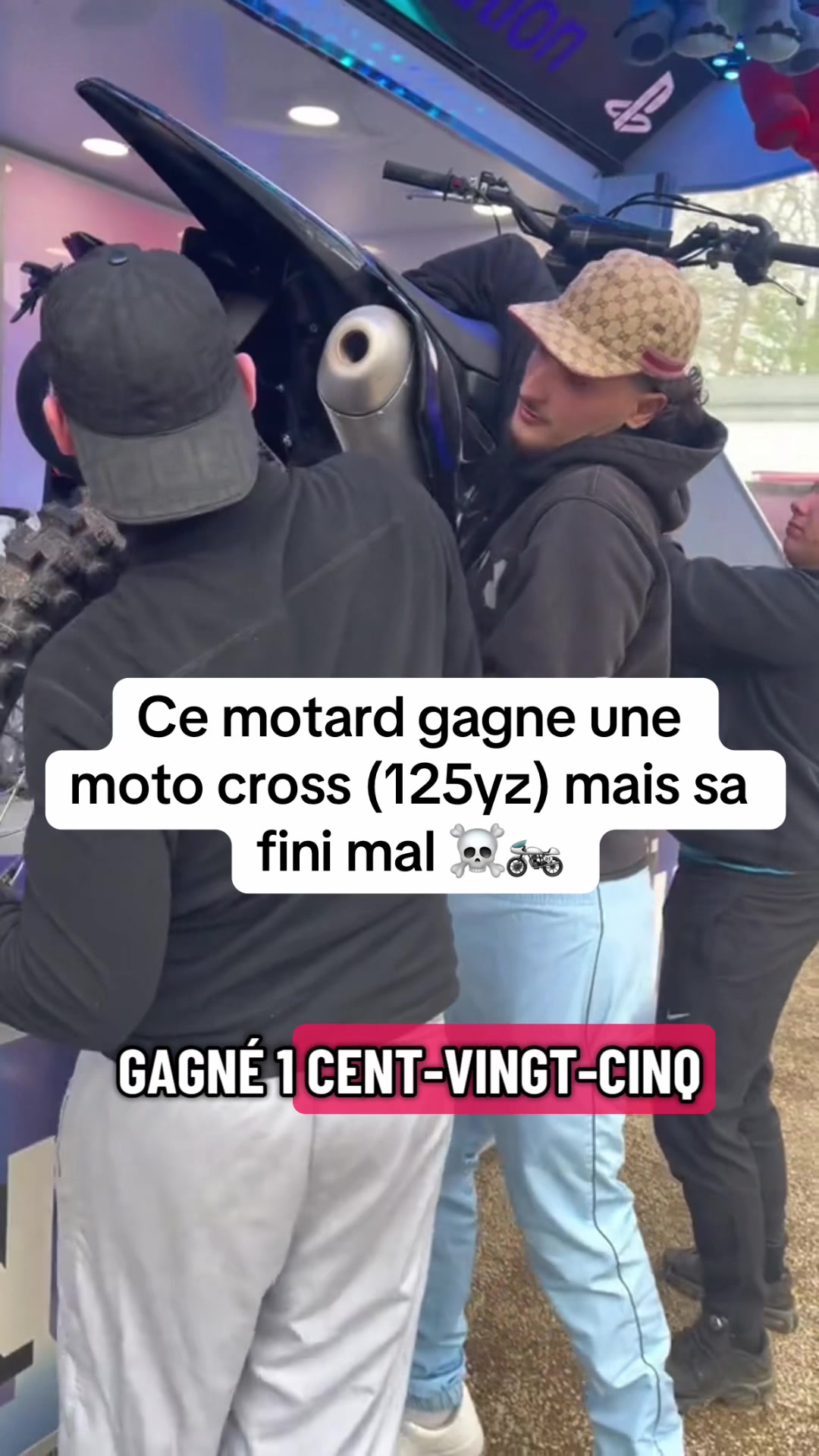 @AKIRO