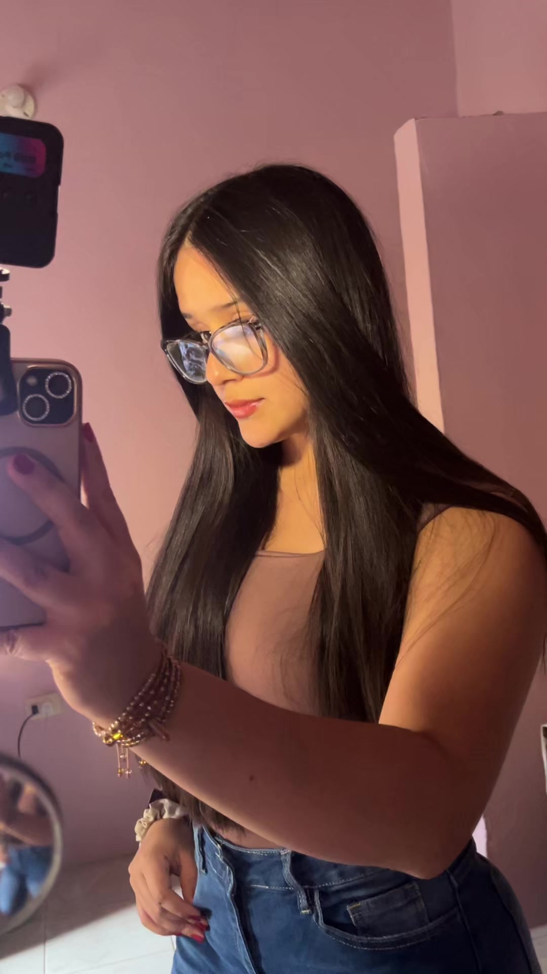 @Camila