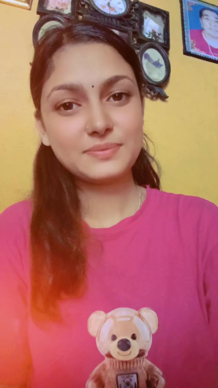 @Smirti✨