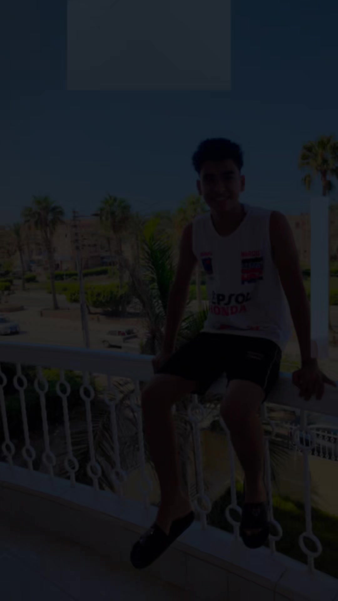 @Mi🐺Na