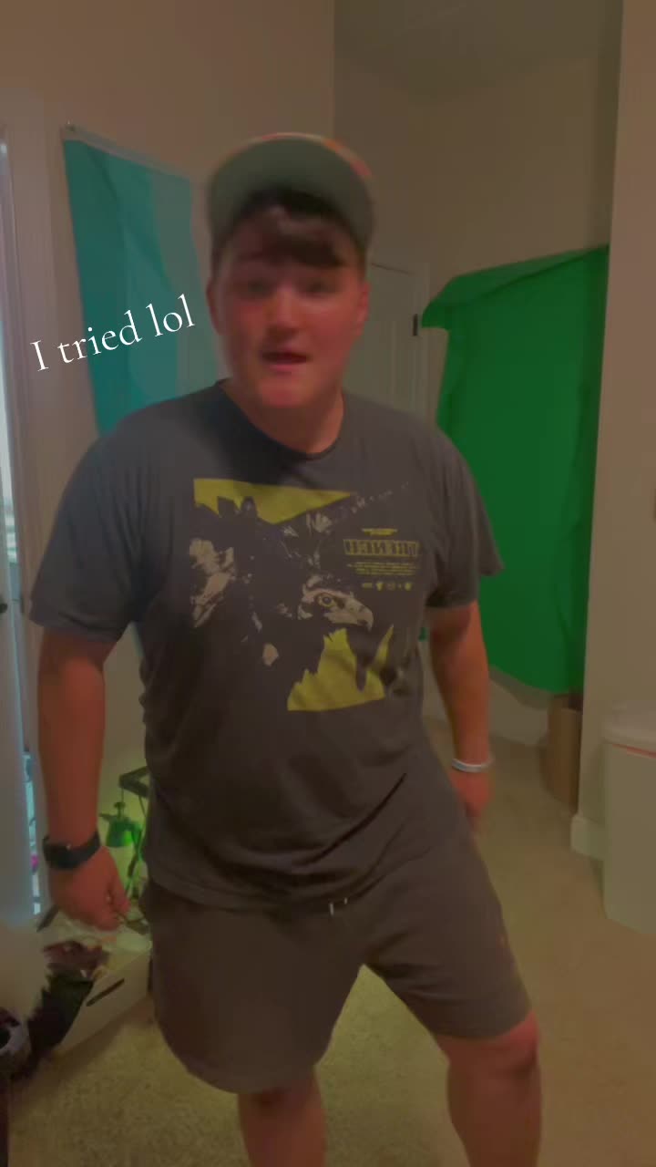 @HeyIts_Sheppard