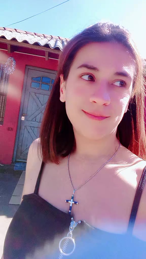 @lola_bonny