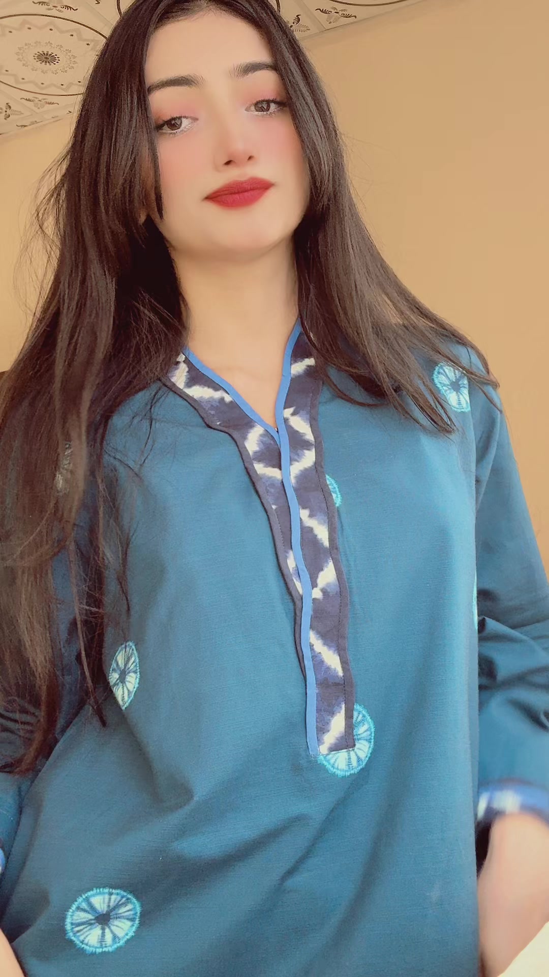 @Naima_official123