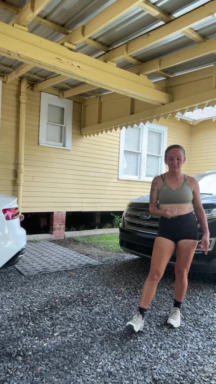 @Lakyn