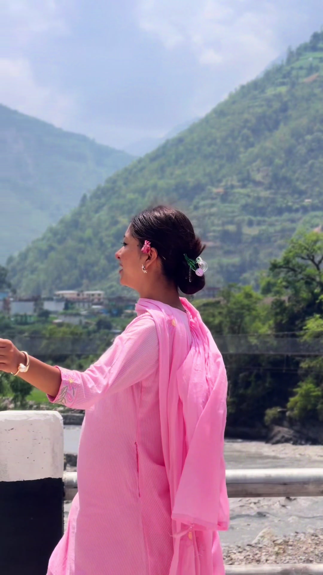 @Dipa shahi 🕊️