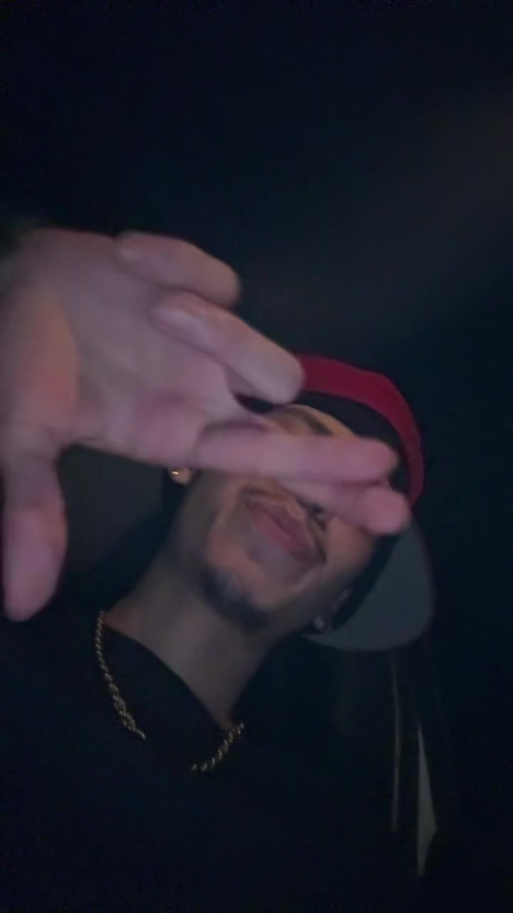 @3