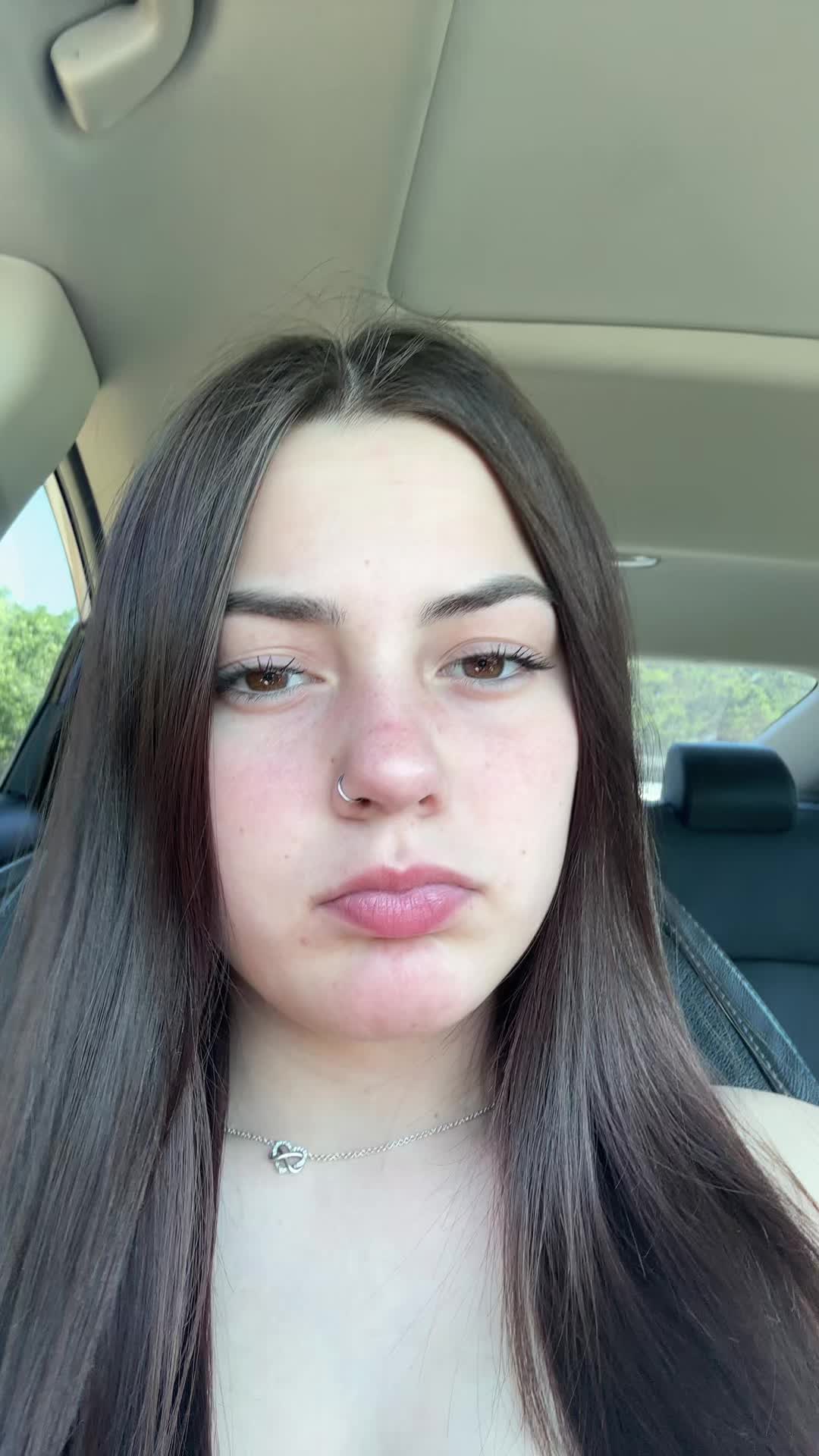 @️