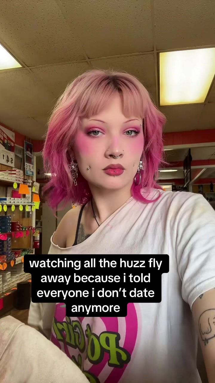 @vannah🦄👽☮️🩷