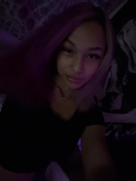 @<3