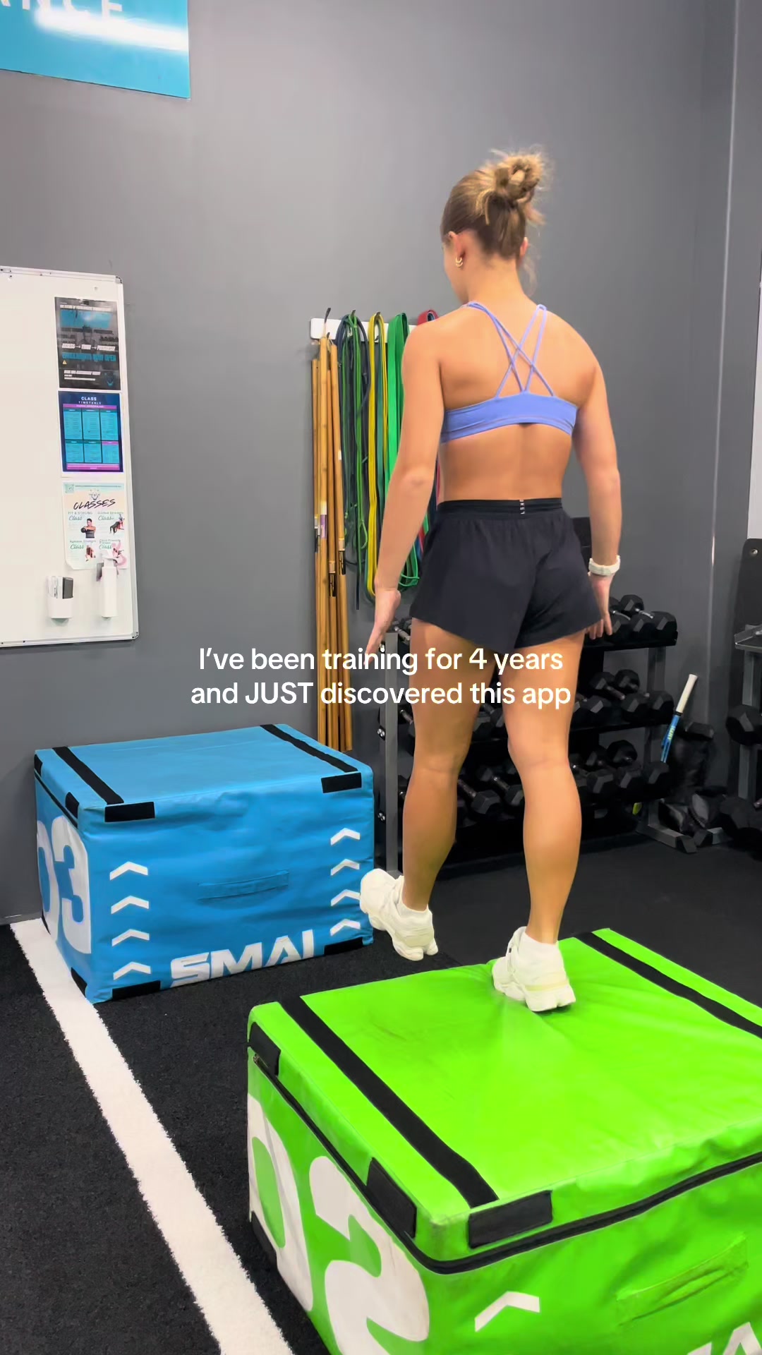 @bellaaa