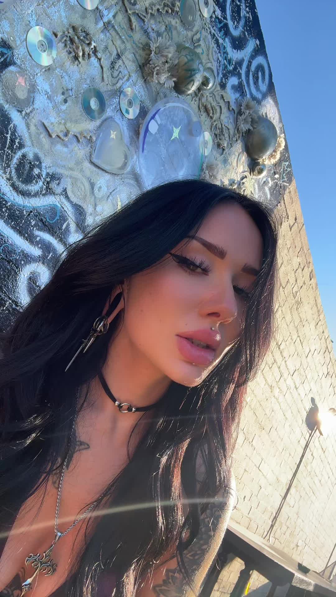 @_leighla_meagan_