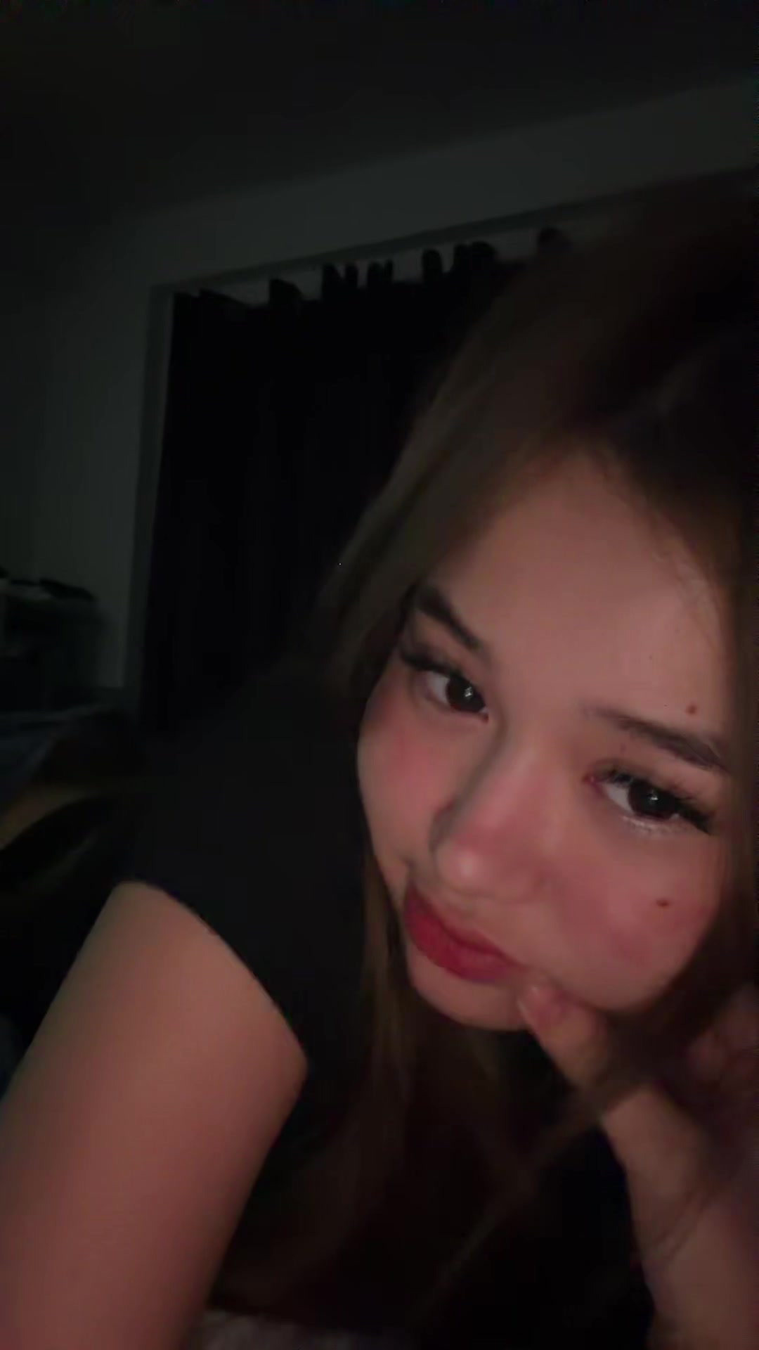 @chichi