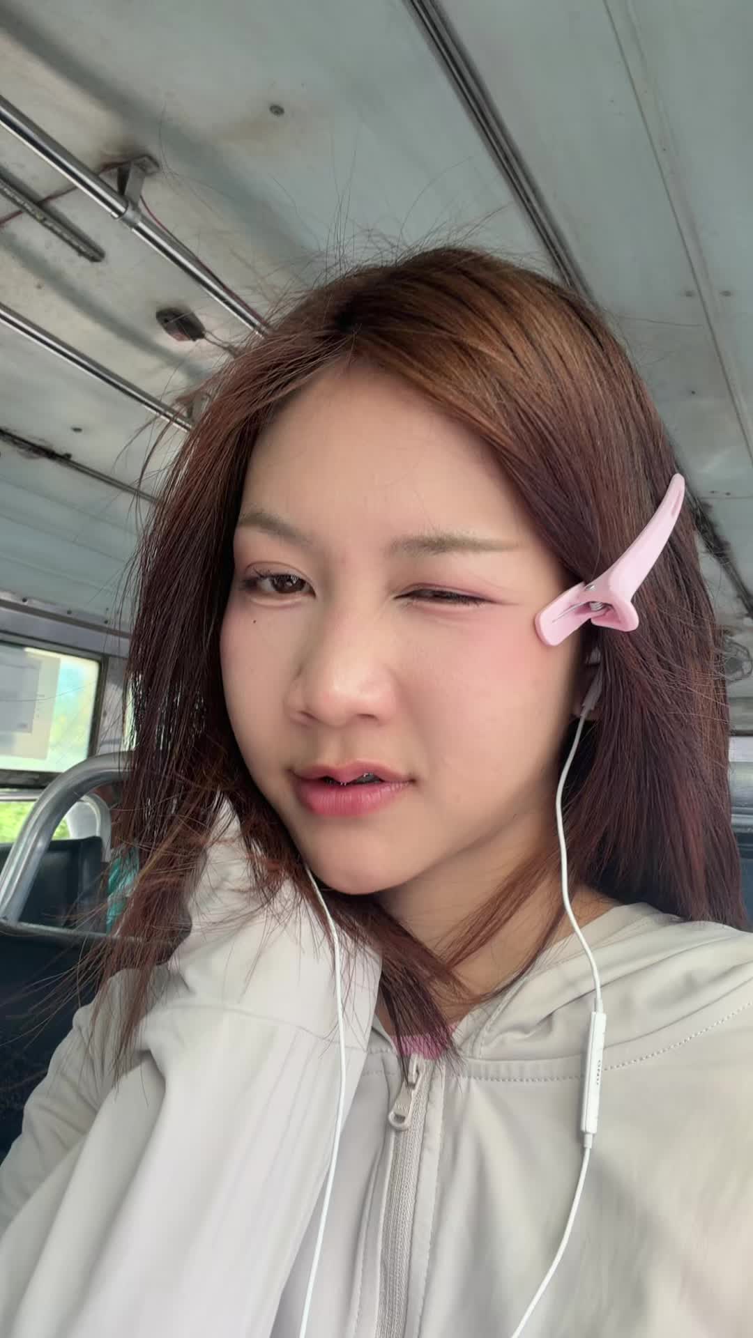 @คงควรคอย