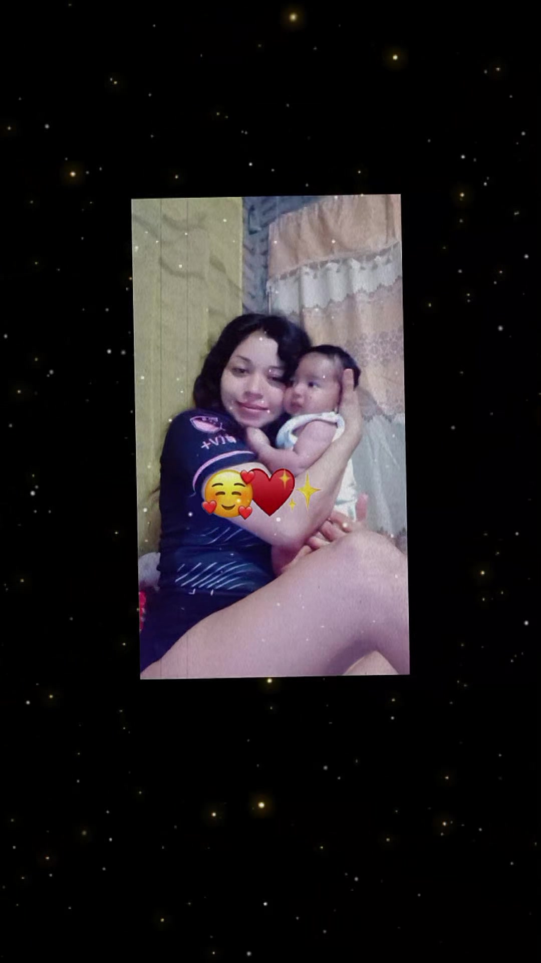 @la florecita olanchana❤️ 👸👸