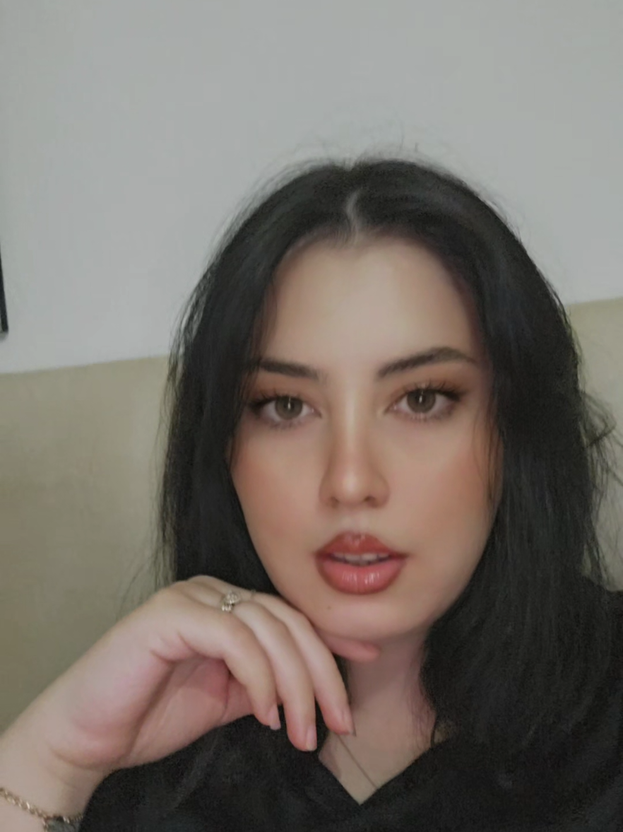 @ᴇʀᴠɪꜱᴀ ᴋʟʟᴏɢᴊʀɪ