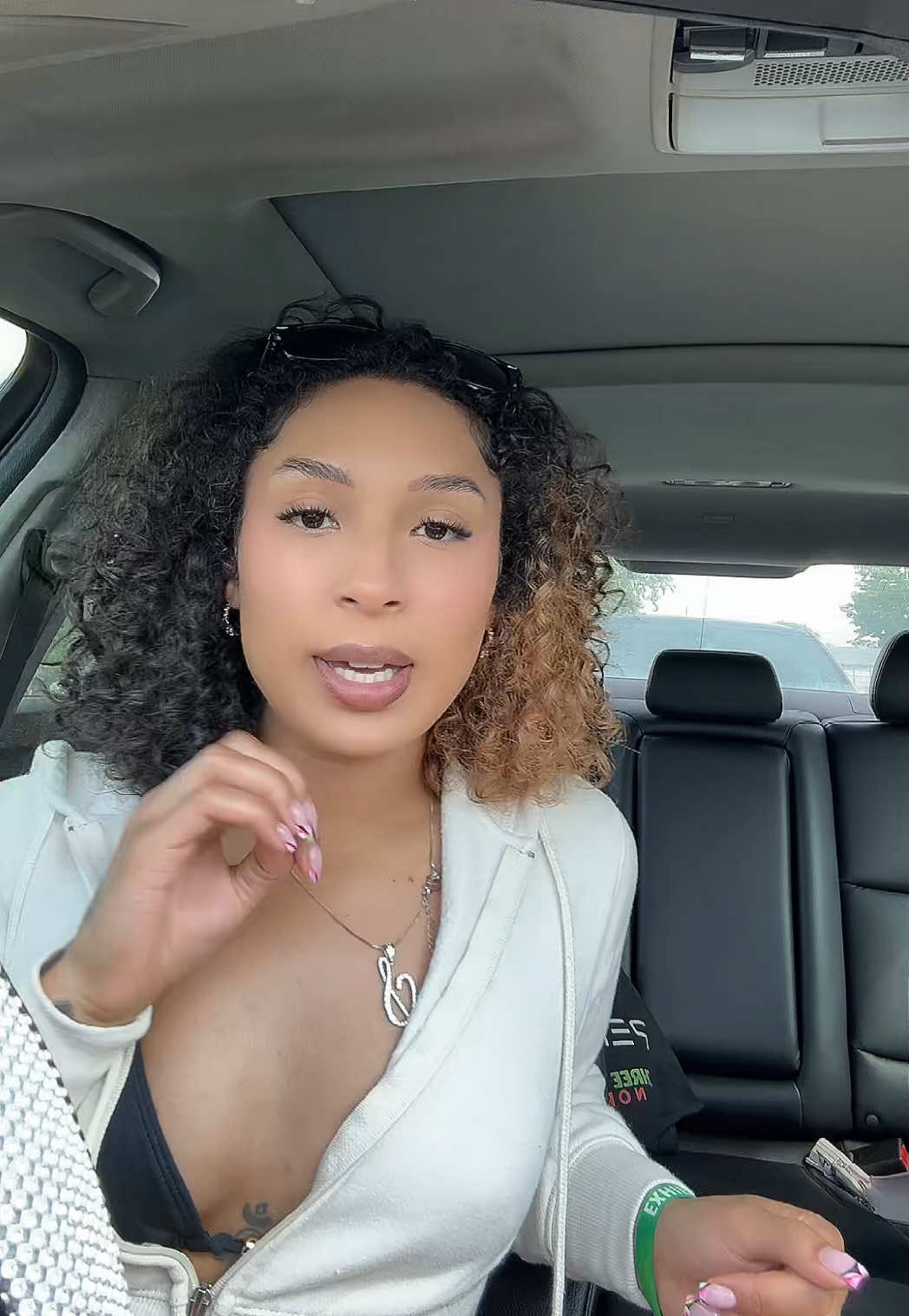 @shairenee