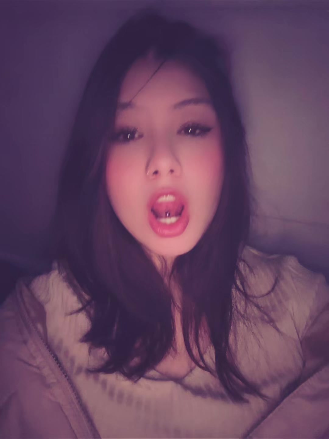 @888