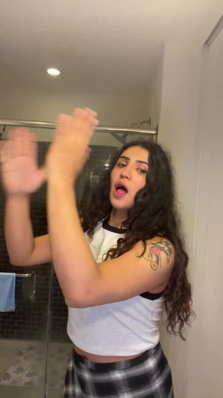 @Ariana🏳️&zwj;⚧️