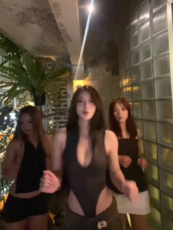 @Ban công