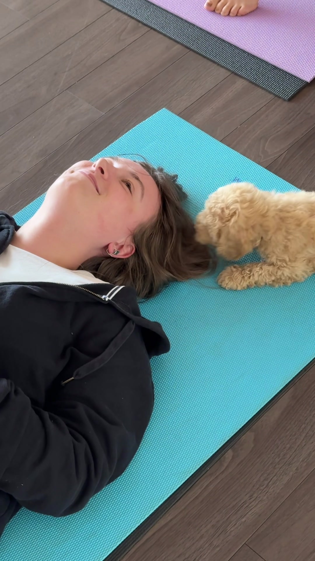 @Muskoka Puppy Yoga