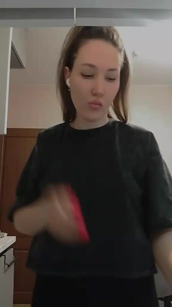 @Викулёнок🦁
