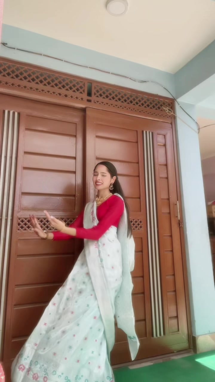 @ईशा🌸