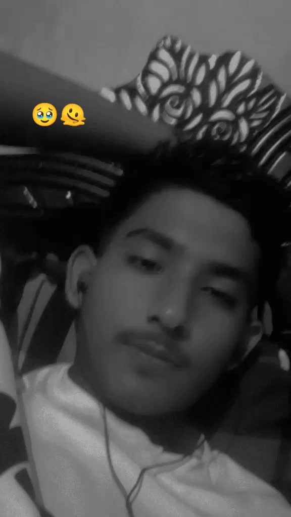 @চিংগাম 🕴️😁