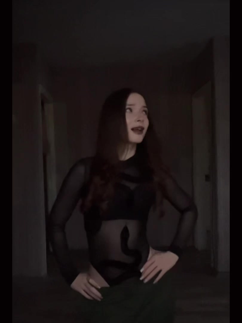 @лили