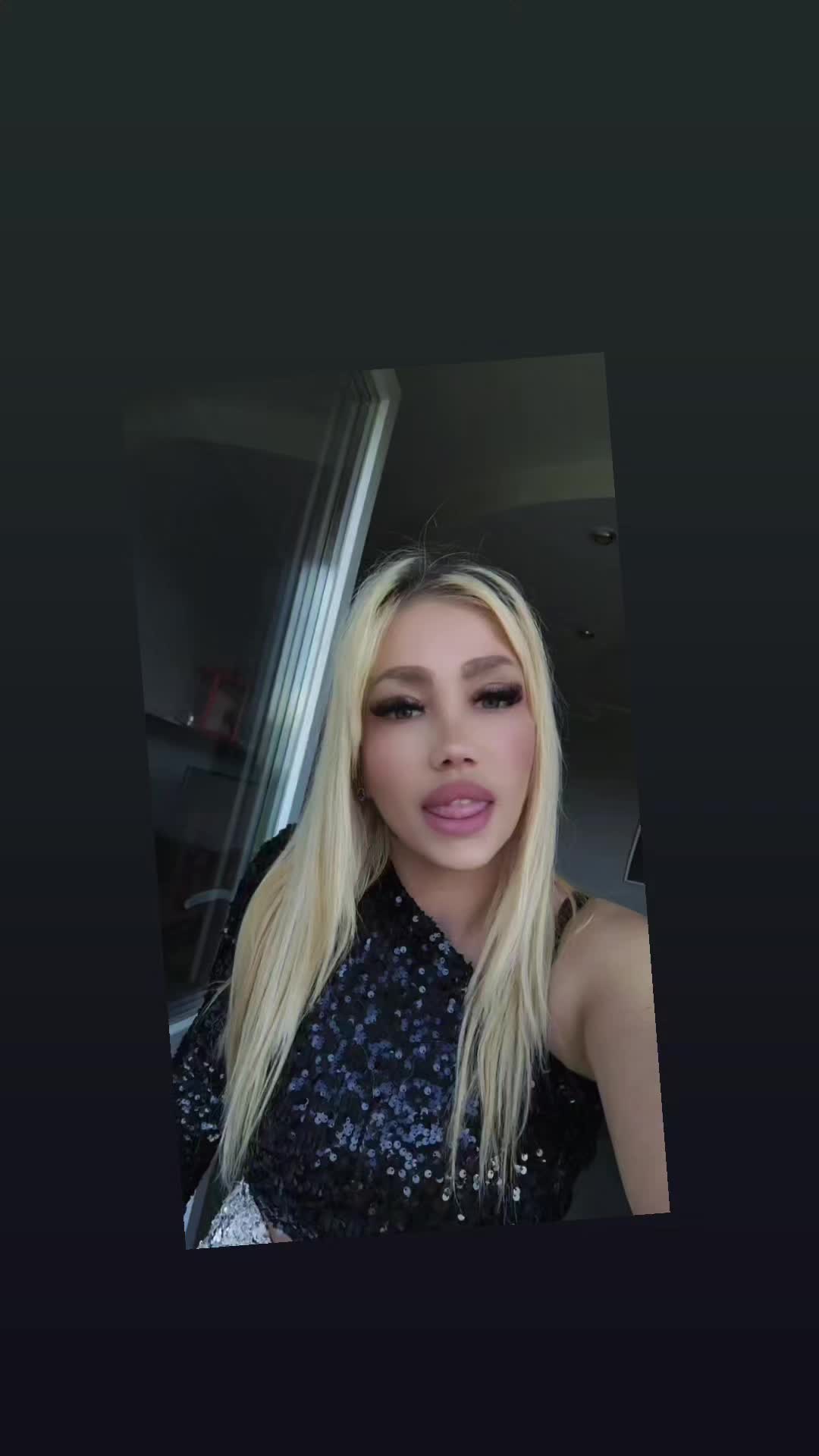 @Kala003