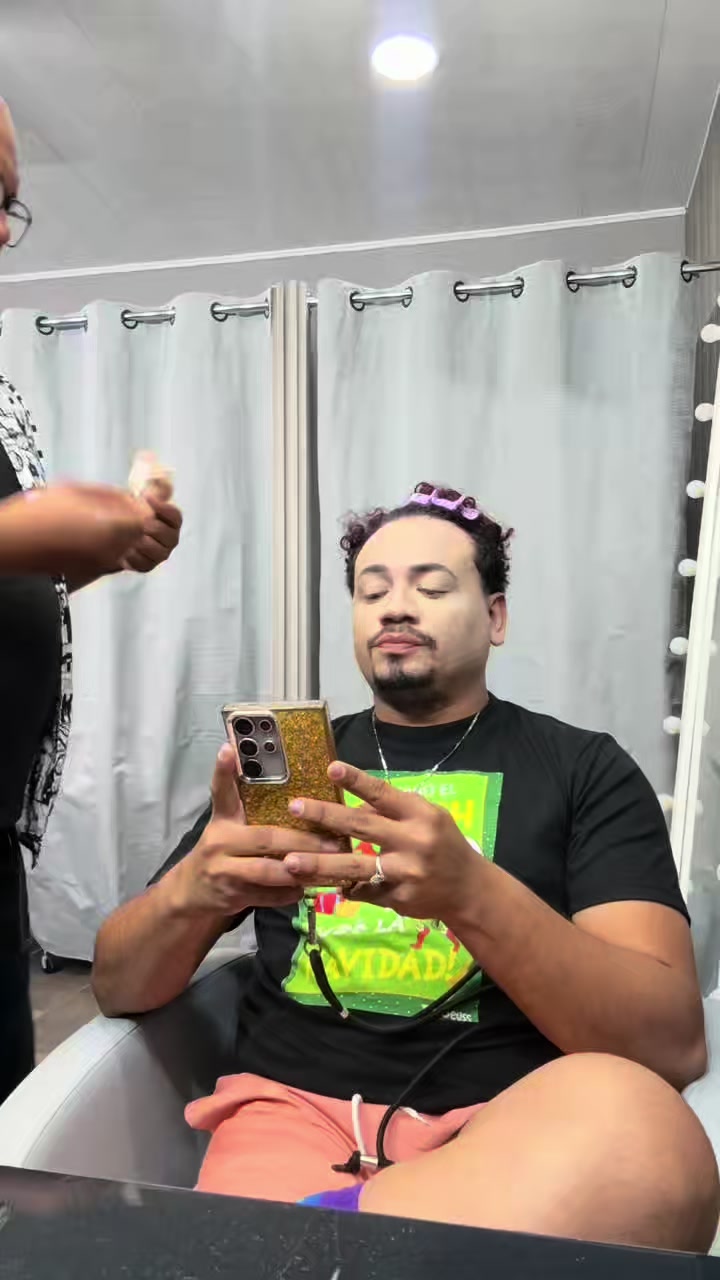 @Victor Portocarrero